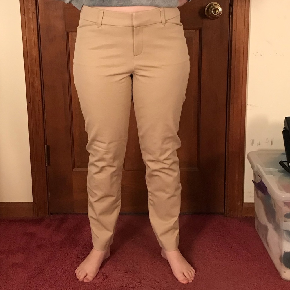 Old navy kaki pixie pants